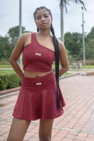 Conjunto Deportivo Falda y Crop Top